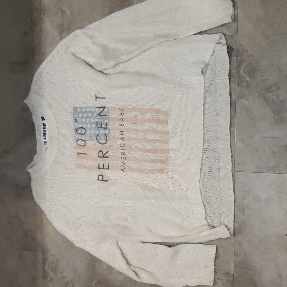 The laudry room 100% America babe sweater sz med